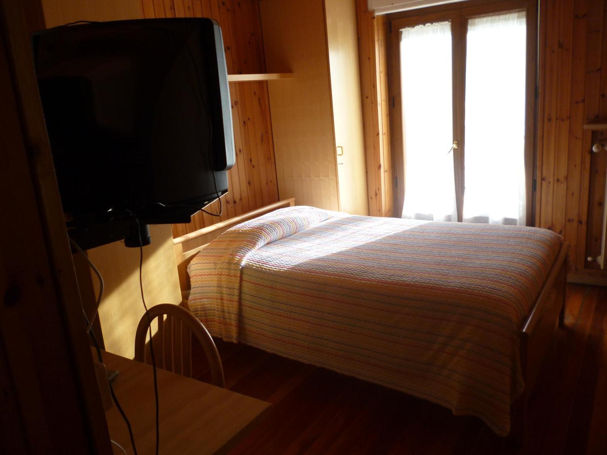 Hotel Fior Di Roccia Gaby Buitenkant foto