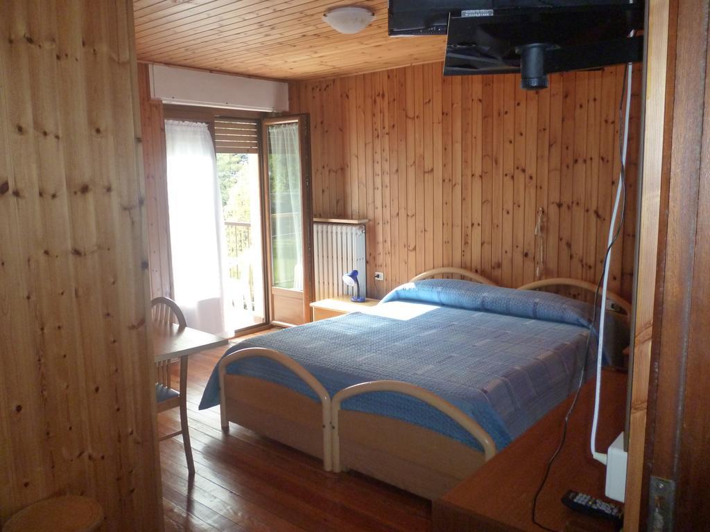 Hotel Fior Di Roccia Gaby Buitenkant foto