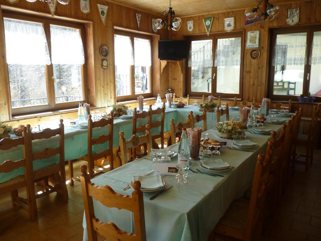 Hotel Fior Di Roccia Gaby Buitenkant foto
